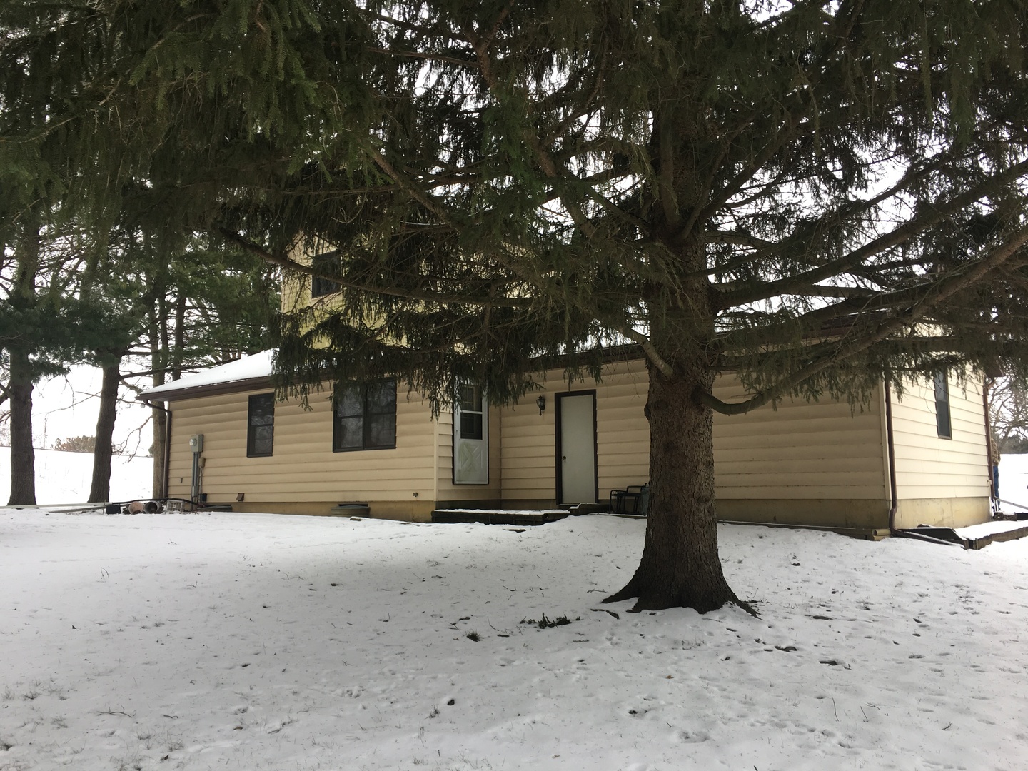 1713 North 2525th Road Ottawa, IL 61350 - Photo 25 of 28