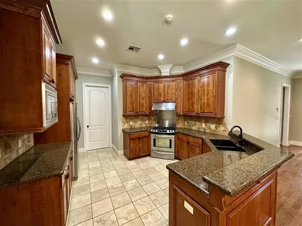 $379,000 | 1821 Kennedy Street, Lake Charles, LA 70601