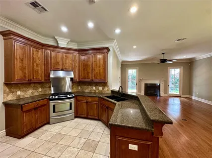 $379,000 | 1821 Kennedy Street, Lake Charles, LA 70601