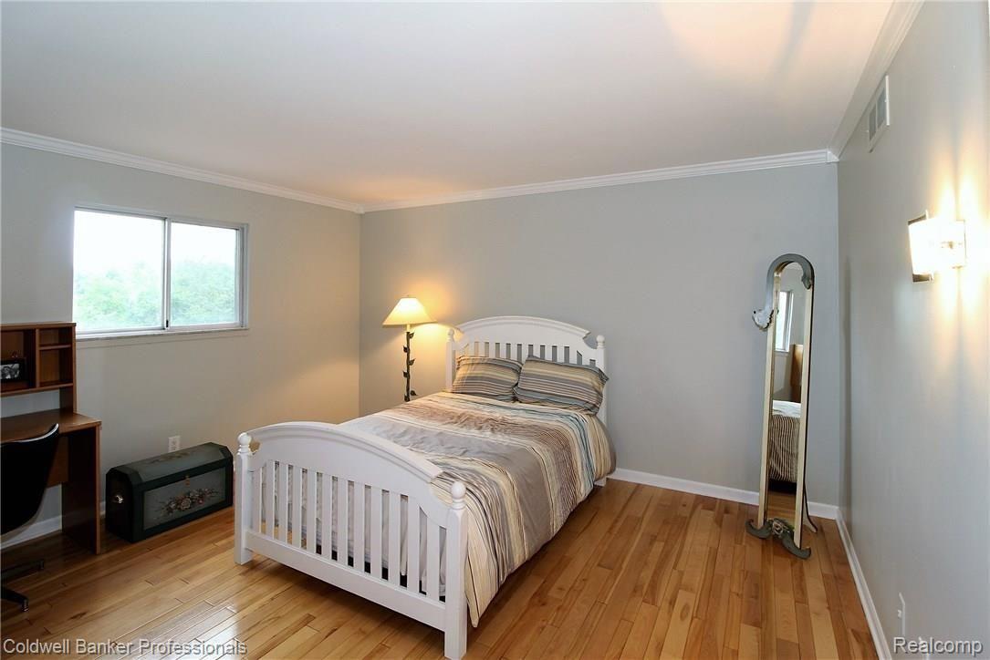 787 Dutton Road Rochester, MI 48306 - Photo 28 of 41 ColeSteve (9).jpg