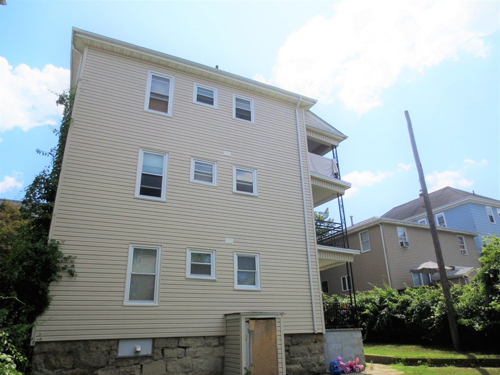 259 Fountain Street Fall River, MA 02721 - Photo 4 of 4