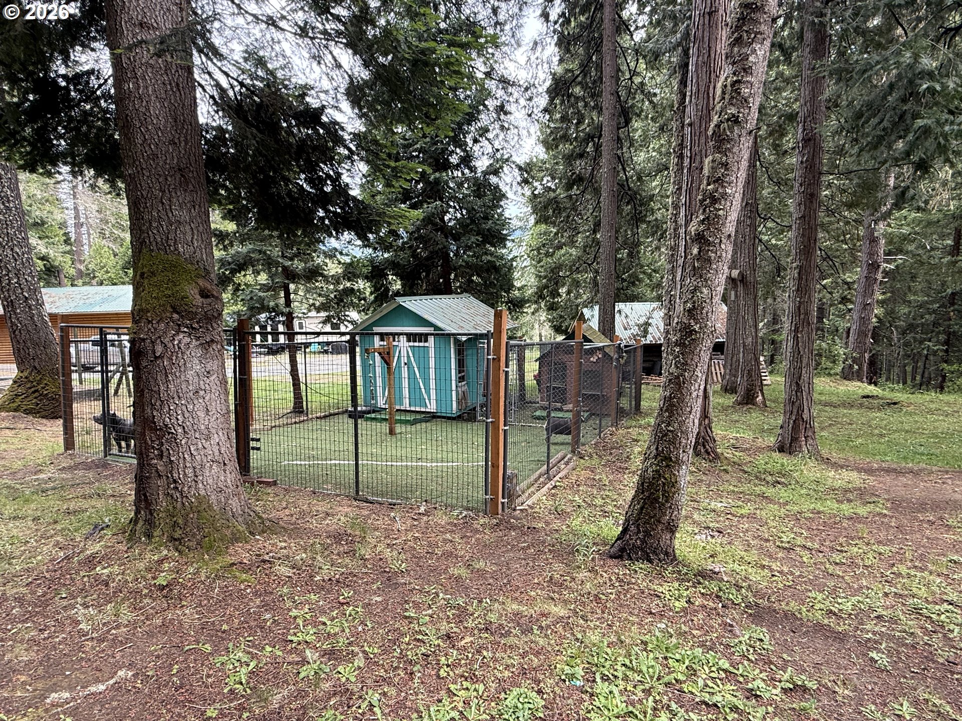 440 Forrest Road Azalea, OR 97410 - Photo 41 of 48 Guest Quarters