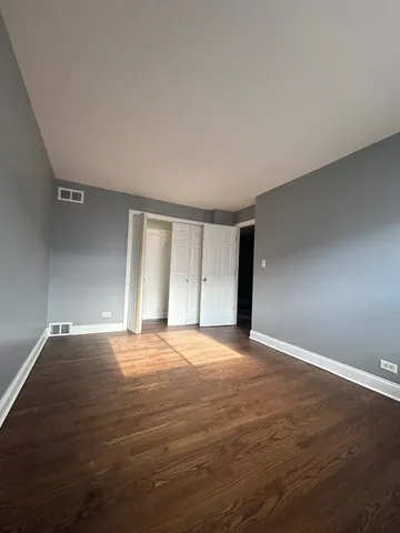 $340,000 | 9463 Niles Center Road, Unit E, Skokie, IL 60076