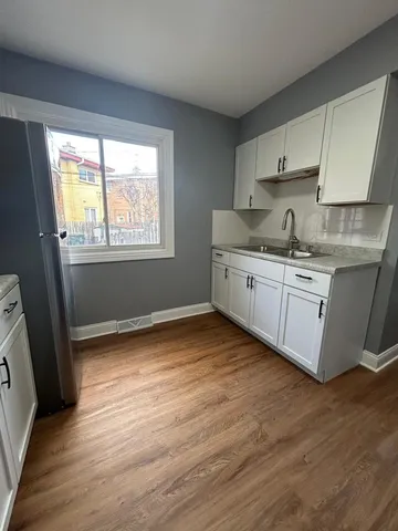 $340,000 | 9463 Niles Center Road, Unit E, Skokie, IL 60076