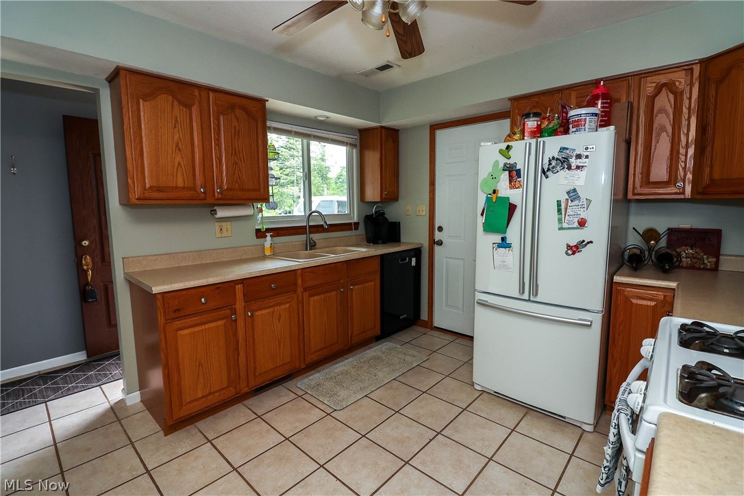 746 Ledge Road Macedonia, OH 44056 - Photo 6 of 27 Gallery Image 6