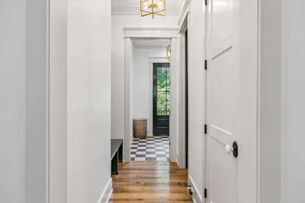 $1,399,900 | 905 West 7th Street, Columbia, TN 38401