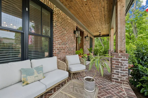 $1,399,900 | 905 West 7th Street, Columbia, TN 38401