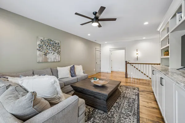 $1,399,900 | 905 West 7th Street, Columbia, TN 38401