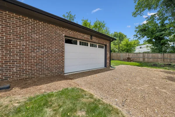 $1,399,900 | 905 West 7th Street, Columbia, TN 38401