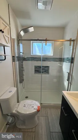 $2,300 | 7631 Beach Drive, Pasadena, MD 21122