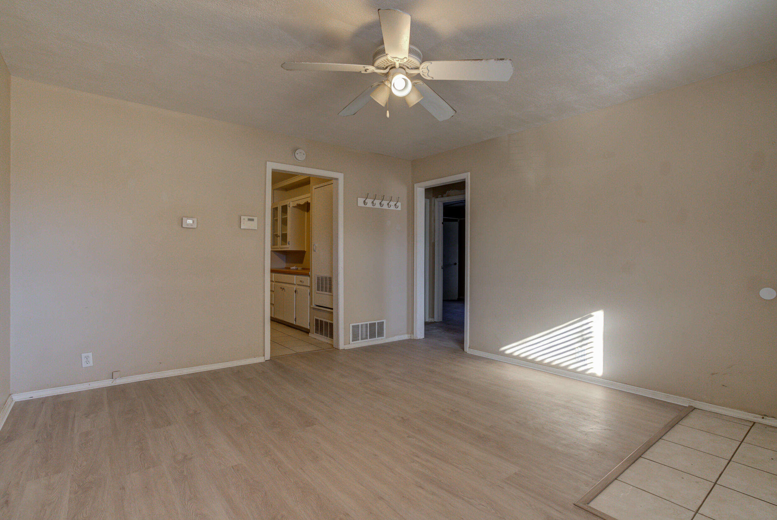 2810 42nd Street Lubbock, TX 79413 - Photo 12 of 32 DSC00039_40_41_42_43