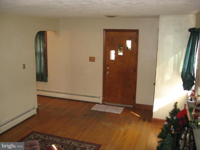 4405 Silver Spring Road Perry Hall, MD 21236 - Photo 5 of 7 Living Room