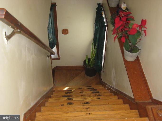4405 Silver Spring Road Perry Hall, MD 21236 - Photo 6 of 7 Staircase