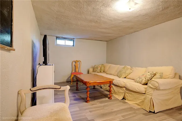 $17,500 | 18 Sylvan Terrace, Newport, RI 02840