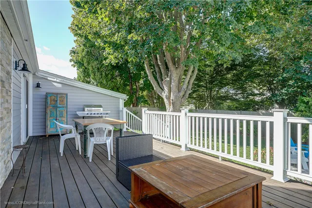 $17,500 | 18 Sylvan Terrace, Newport, RI 02840