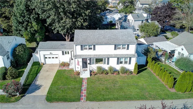 $17,500 | 18 Sylvan Terrace, Newport, RI 02840