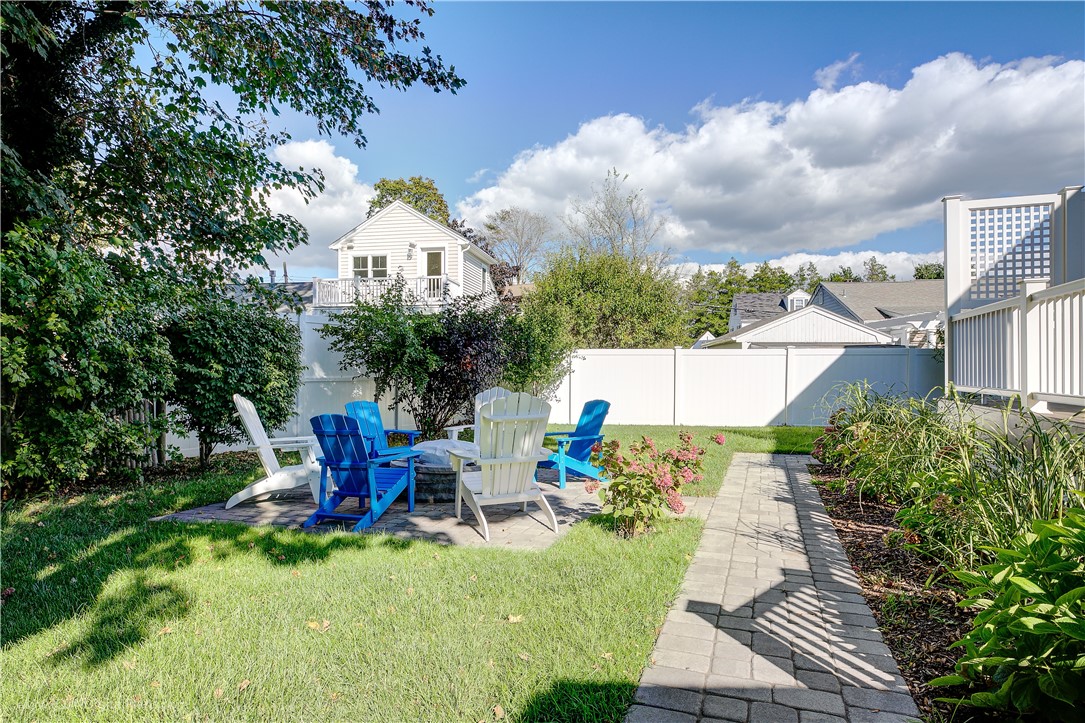 18 Sylvan Terrace Newport, RI 02840 - Photo 43 of 46