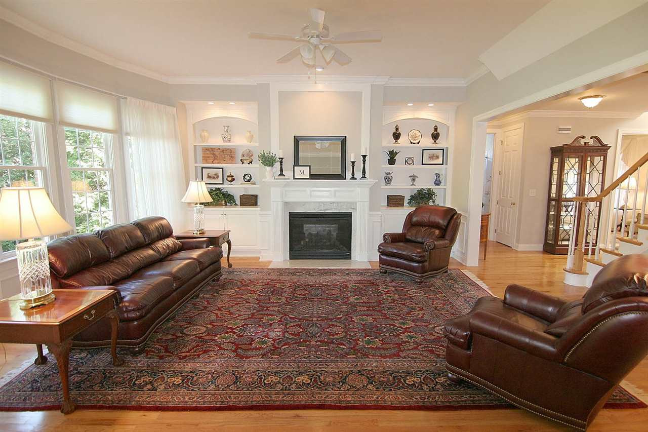 11833 Lowery Ridge Drive Raleigh, NC 27614 - Photo 10 of 25 Spacious Family Room lends perfectly to a large family or entertaining friends. Flooring is in meticulous condition. Gas fireplace. Family Room