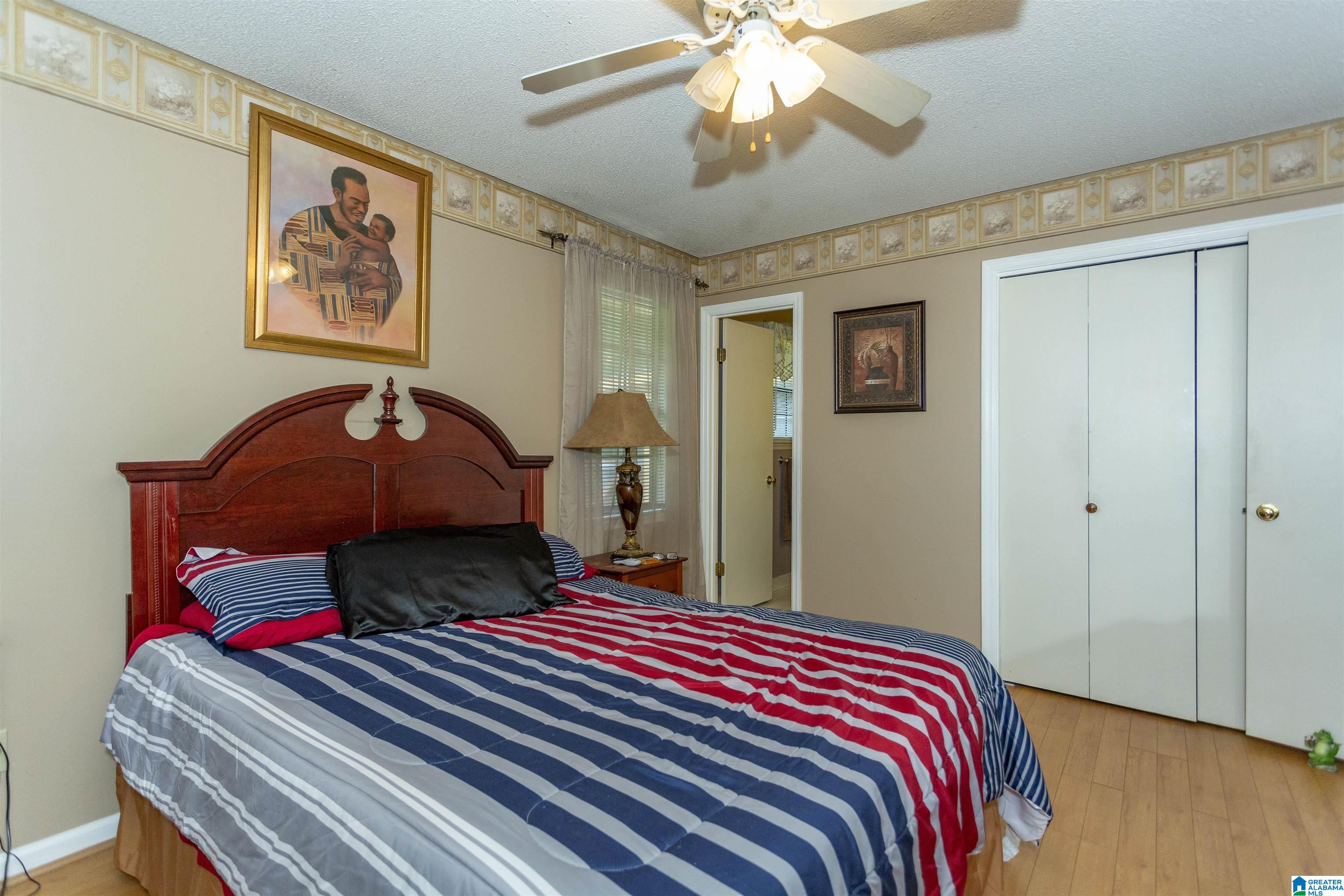 609 Live Oak Circle Fairfield, AL 35064 - Photo 15 of 28