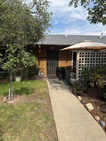 a view of washer and dryer