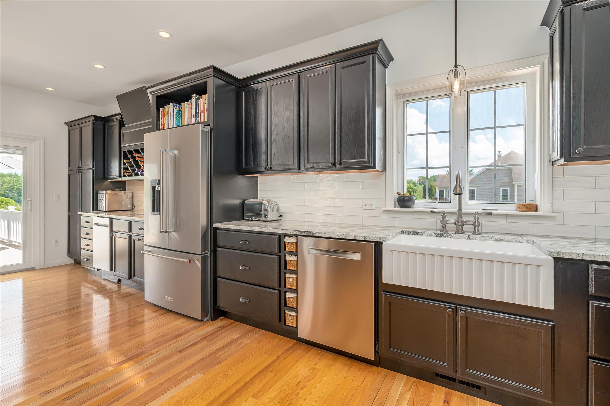 128 Jenkins Road Bedford, NH 03110 - Photo 14 of 40