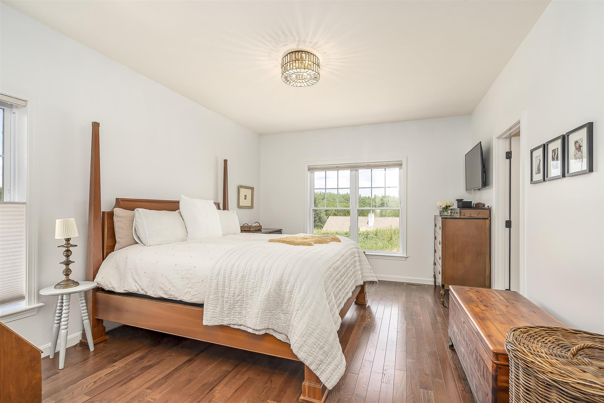 128 Jenkins Road Bedford, NH 03110 - Photo 19 of 40