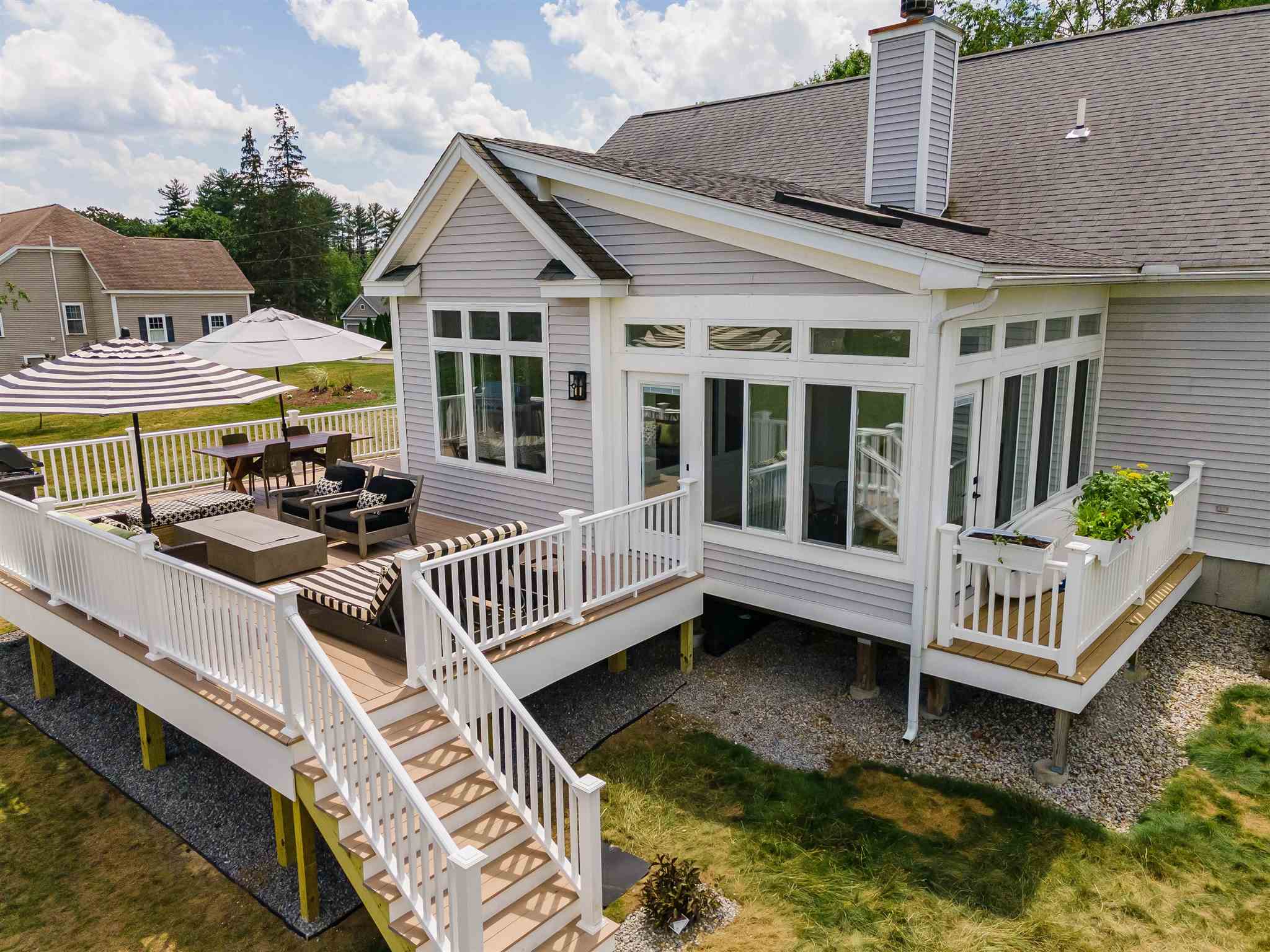128 Jenkins Road Bedford, NH 03110 - Photo 35 of 40