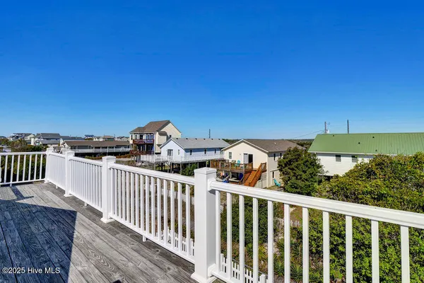 $3,500 | 1207 North Topsail Drive, Surf City, NC 28445