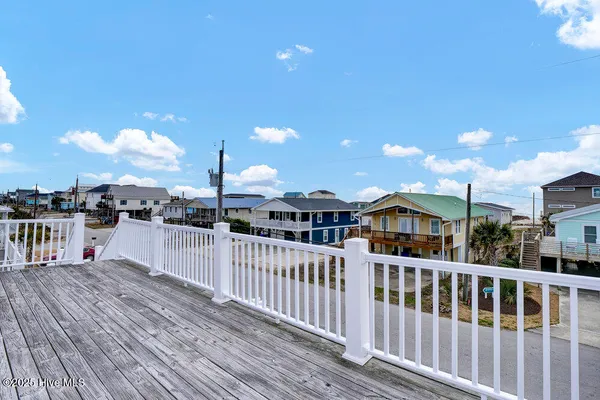$3,500 | 1207 North Topsail Drive, Surf City, NC 28445