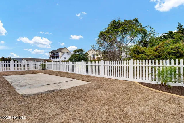$1,995 | 1207 North Topsail Drive, Surf City, NC 28445