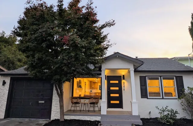 $1,590,000 | 226 Roble Avenue, Redwood City, CA 94061