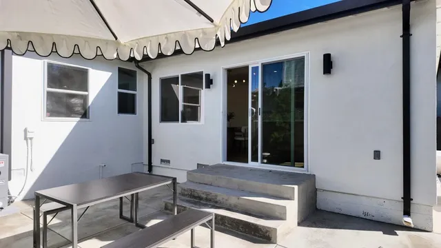 $1,590,000 | 226 Roble Avenue, Redwood City, CA 94061