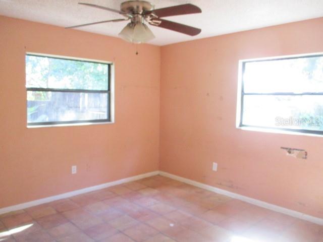 5304 Galloway Road Apopka, FL 32712 - Photo 9 of 14 Gallery Image 9