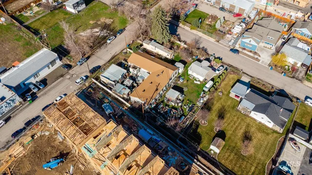 $950,000 | 301-307 East 35th Street, Garden City, ID 83714