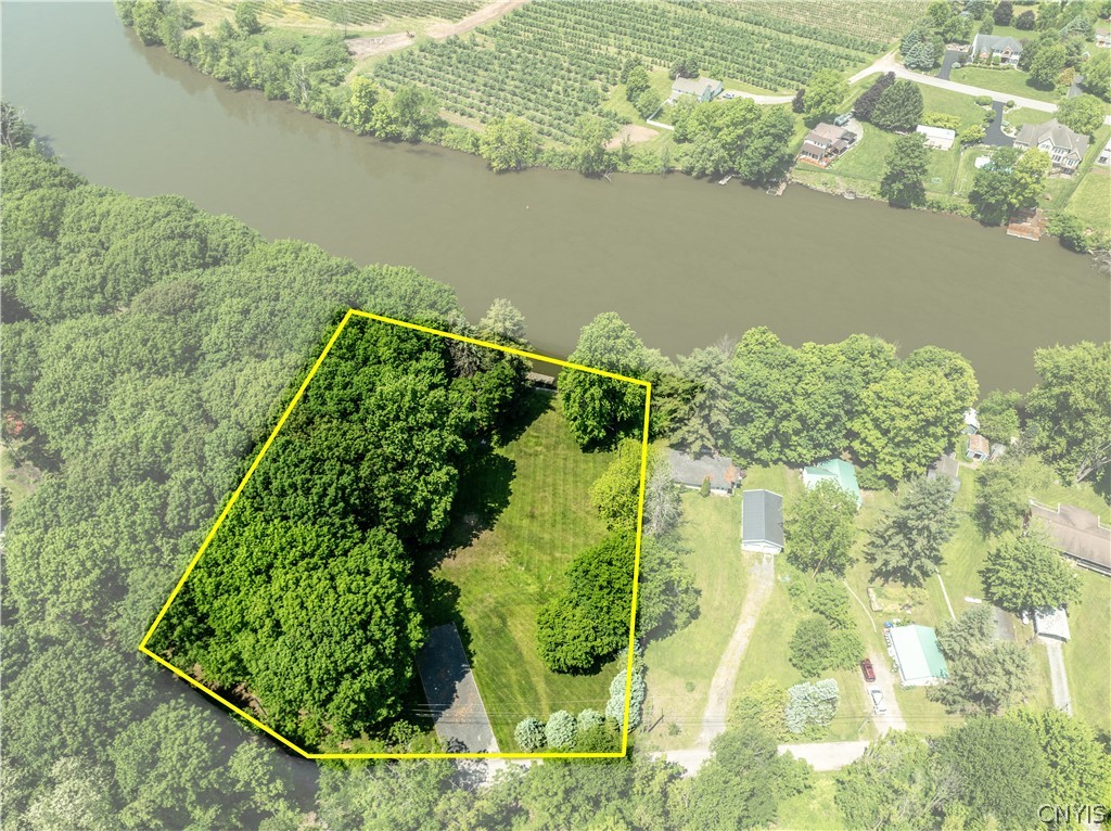 230 Button Shores Road Van Buren, NY 13027 - Photo 4 of 10