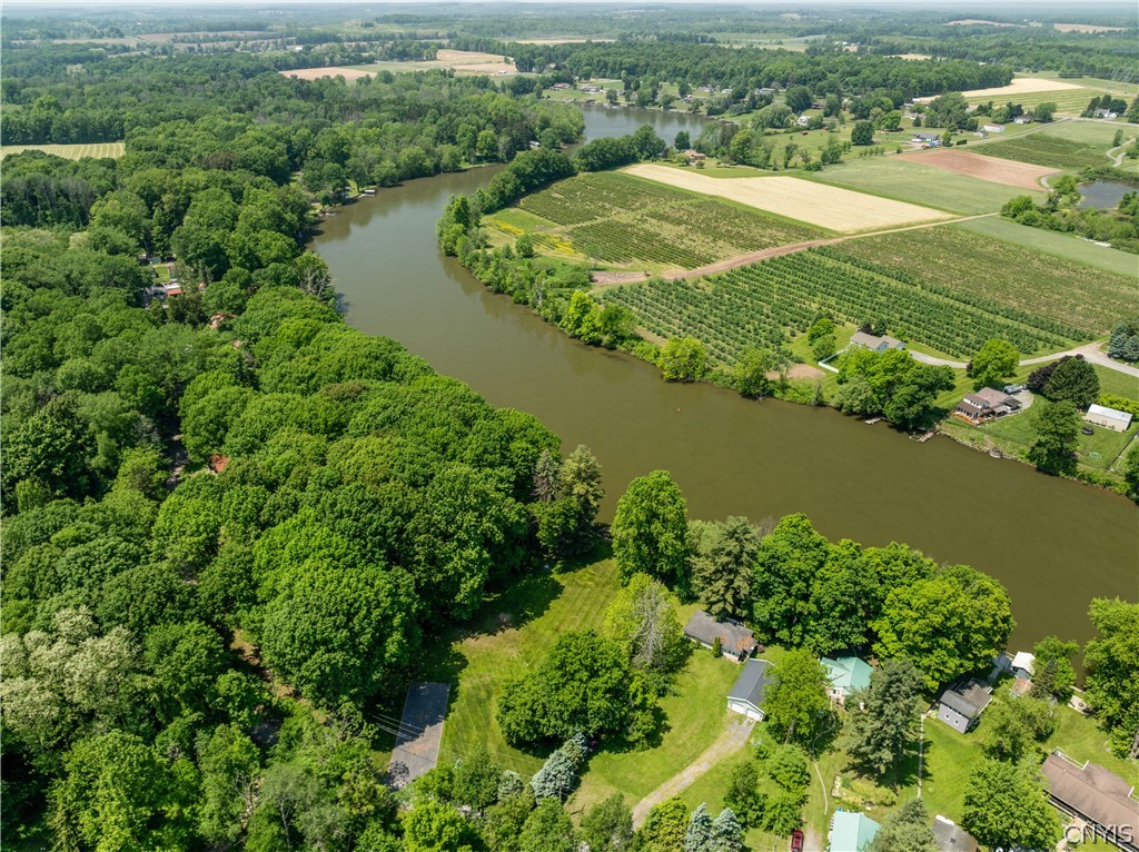 230 Button Shores Road Van Buren, NY 13027 - Photo 5 of 10