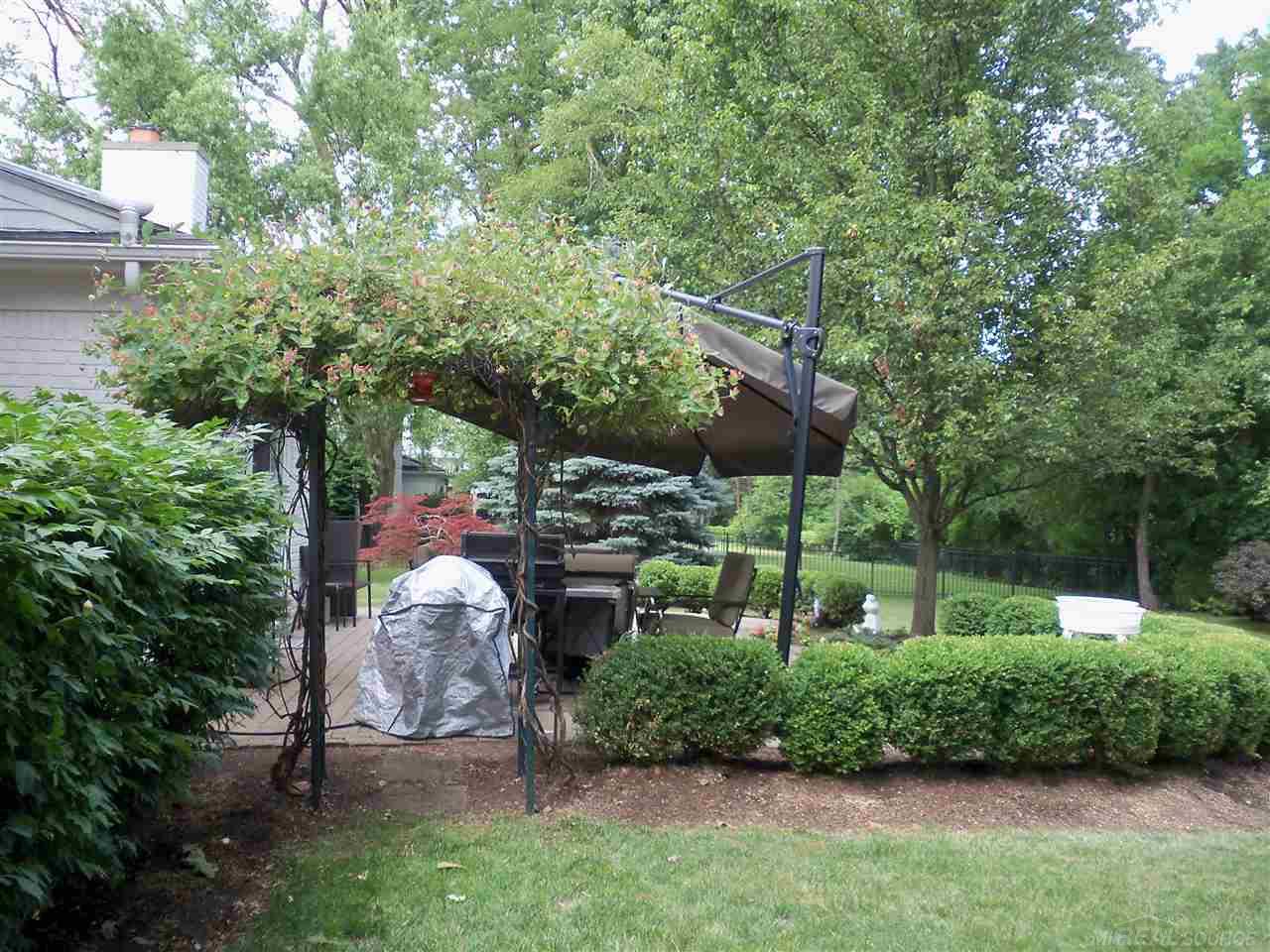 3795 Quarton Road Bloomfield Hills, MI 48302 - Photo 3 of 32