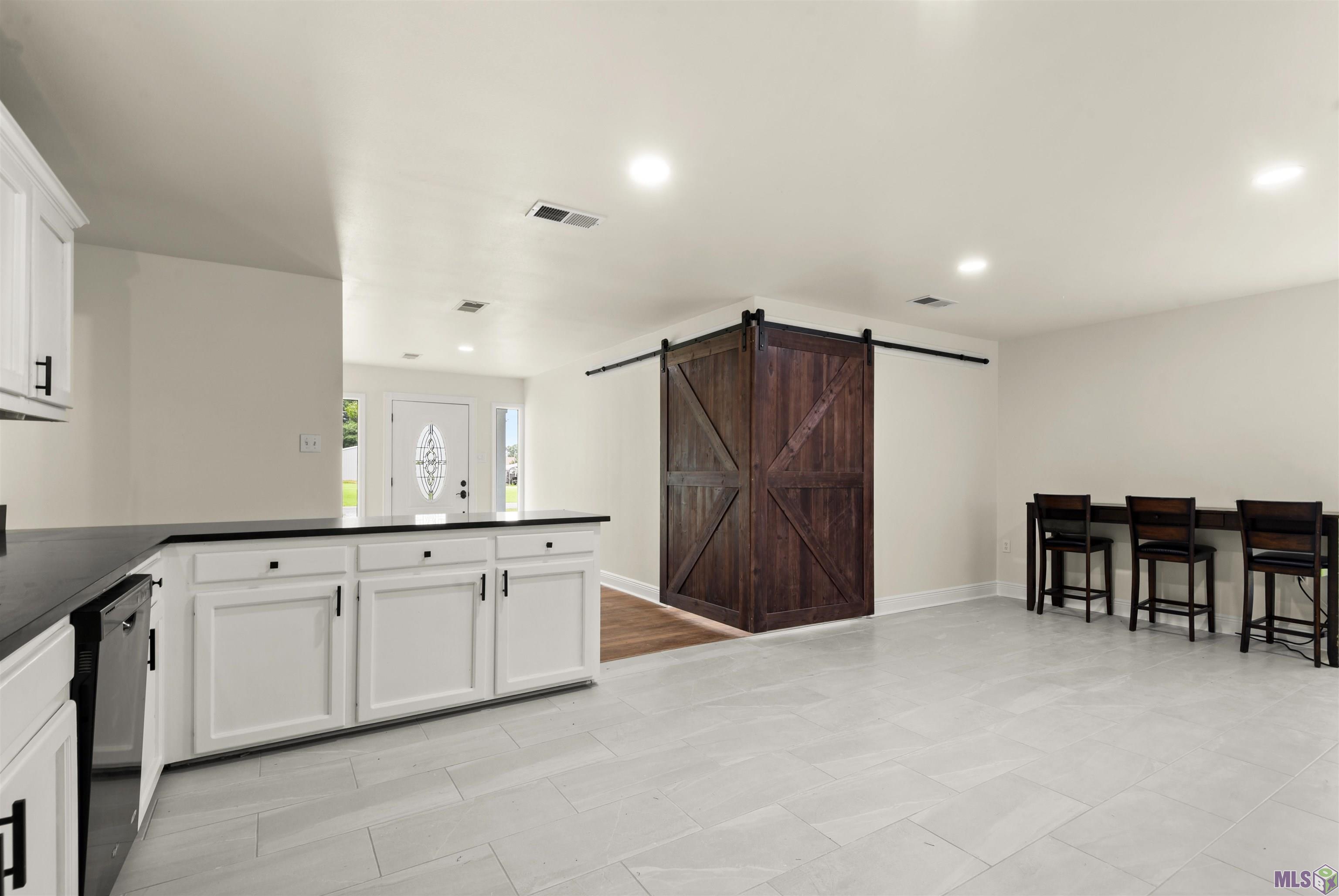 16290 Oak Ridge Road Prairieville, LA 70769 - Photo 3 of 17