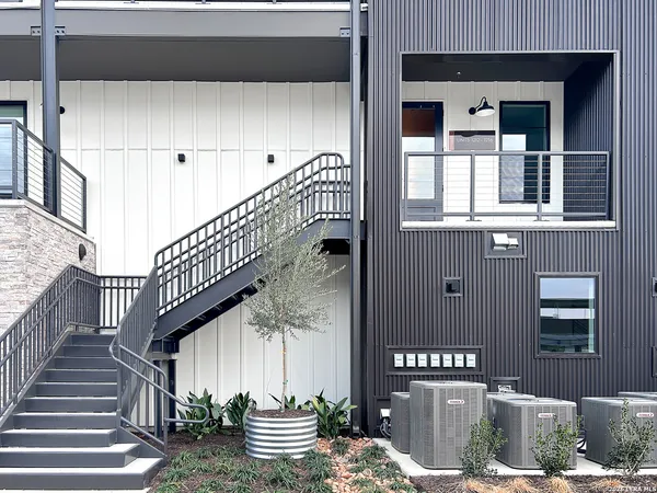 $1,575 | 630 Central Parkway, Unit 1215, New Braunfels, TX 78130