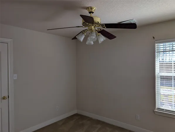 $2,595 | 1915 Running Bear Trail, Crosby, TX 77532