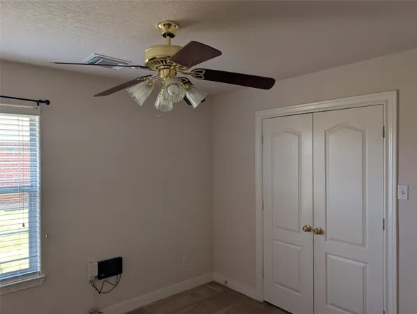 $2,595 | 1915 Running Bear Trail, Crosby, TX 77532