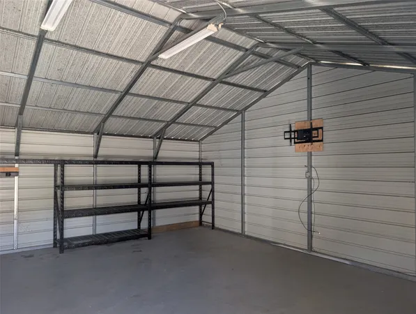 $2,595 | 1915 Running Bear Trail, Crosby, TX 77532