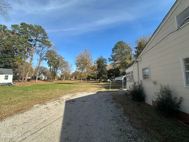 $159,900 | 412 Lanoca Avenue, Laurinburg, NC 28352