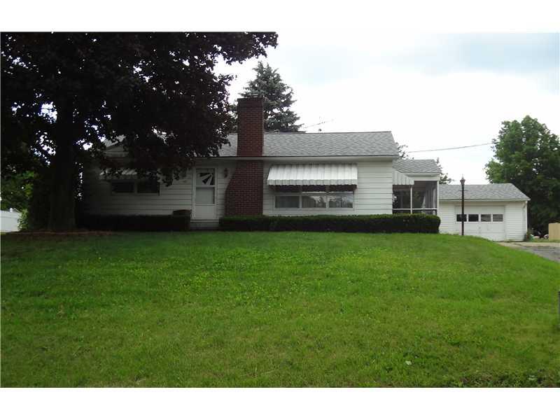 1295 Savannah Road New Castle, PA 16101 - Photo 1 of 15 Exterior Front.