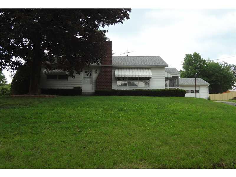 1295 Savannah Road New Castle, PA 16101 - Photo 2 of 15 Exterior Front.