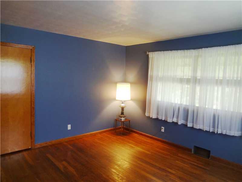 1295 Savannah Road New Castle, PA 16101 - Photo 12 of 15 Master Bedroom.