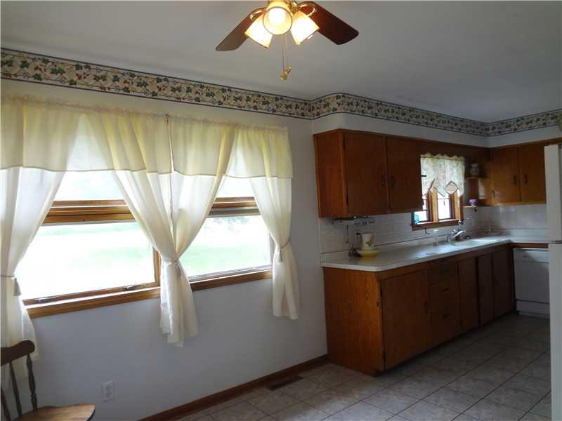 1295 Savannah Road New Castle, PA 16101 - Photo 6 of 15 Kitchen.