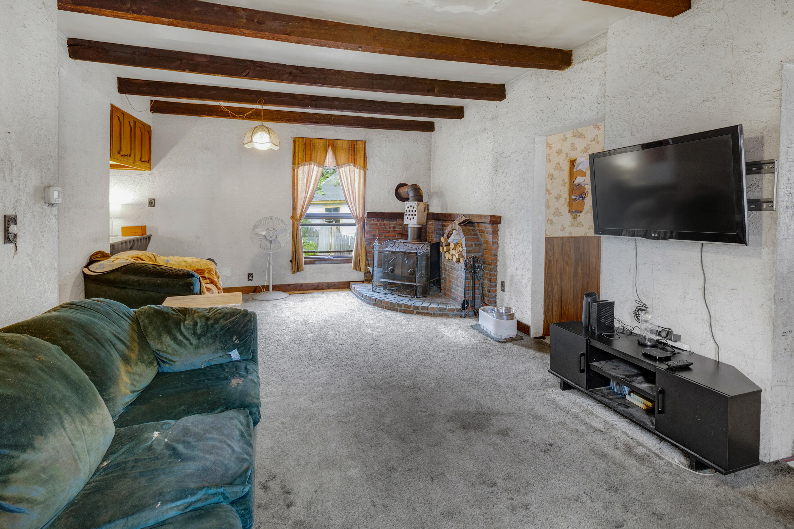 17 Fulton Street Auburn, ME 04210 - Photo 11 of 28 17 Fulton Auburn-11