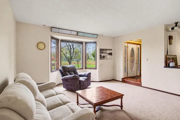 $585,000 | 655 48th Avenue, Coopersville, MI 49404