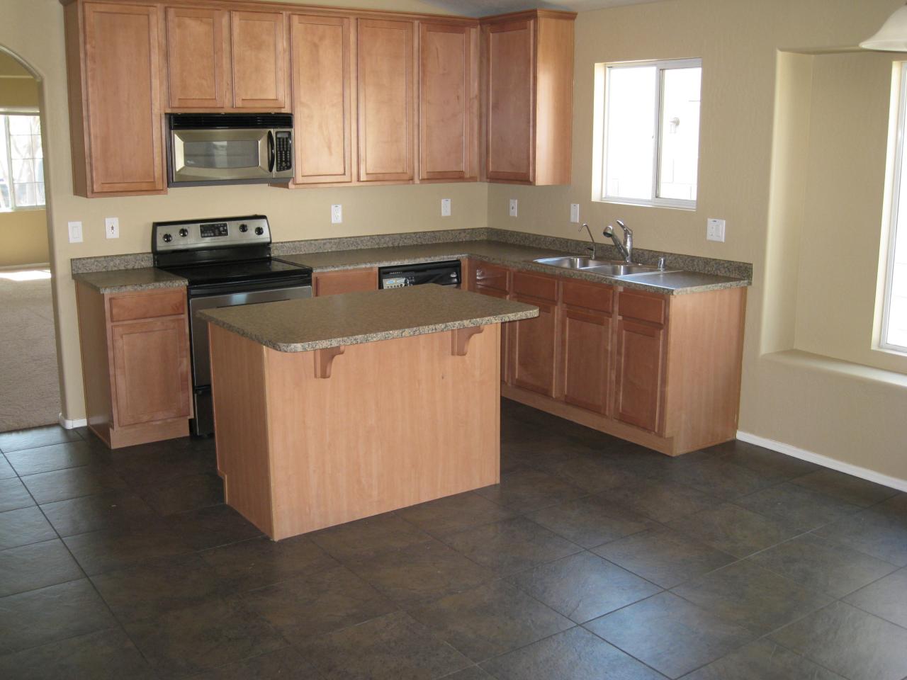 2030 West Carson Road Phoenix, AZ 85041 - Photo 11 of 20 11